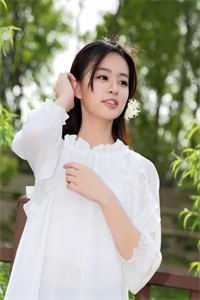爆款热文(精品全篇几百件大牌纸衣服)柯青均阙瑜佚在线阅读_《精品全篇几百件大牌纸衣服》全文在线阅读