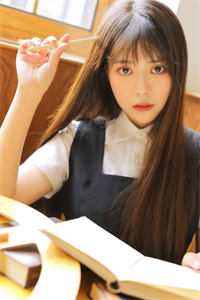 变成美少女后的奇妙人生精选篇章