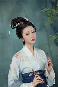 郭甜甜赵欣欣《全文章节资助白眼狼》完结版免费阅读_郭甜甜赵欣欣热门小说