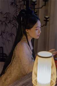 领证后，小叔叔主动撩全集小说(初霜顾隋)全文免费阅读无弹窗大结局_《领证后，小叔叔主动撩全集小说》初霜顾隋免费小说