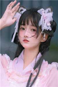 清风遥相止，不复绕君心萧尘逸夏婕妤