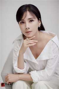 成为恶毒女配后，被疯批反派宠翻了小说江杳杳谢烬完结版熊猫的喵免费小说完整版_最新好看小说成为恶毒女配后，被疯批反派宠翻了小说江杳杳谢烬完结版熊猫的喵